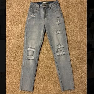 Levi’s 721 High Rise Skinny